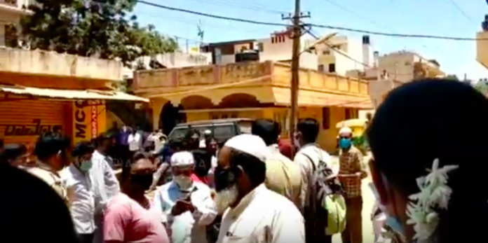 A Muslim mob in Bengaluru has attacked ASHA workers collecting health information
