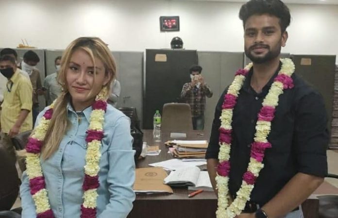 Rohtak DM opens court at night to solemnise marriage of a Haryanvi youngster with a Mexican girl