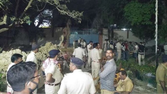 Police team attacked by Muslim mob in Madhubani for trying to prevent mass-Namaz gathering