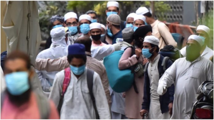 Tablighi Jamaat attendees attack and assault fellow villager in Maharashtra for alerting authorities