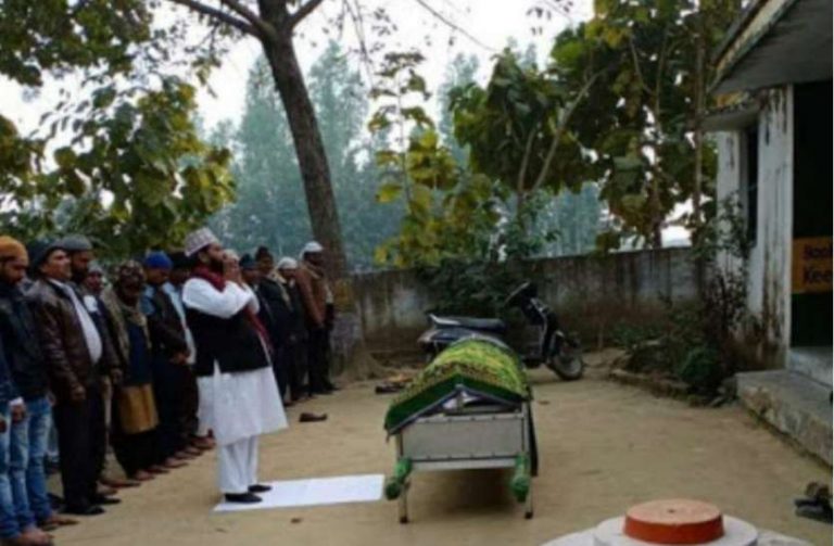 Madhya Pradesh: Dozens who attended funeral of Shahida Bi, who died of Coronavirus, in panic as her sister had died only days ago