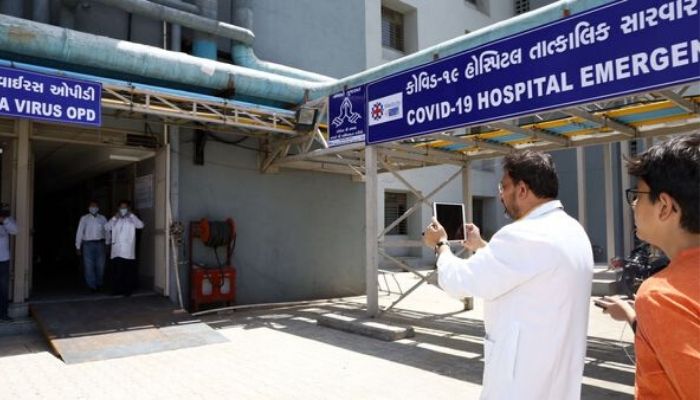 Coronavirus scare: Laundry Service owner diagnosed with Coronavirus in Surat, 54,000 people in the area quarantined