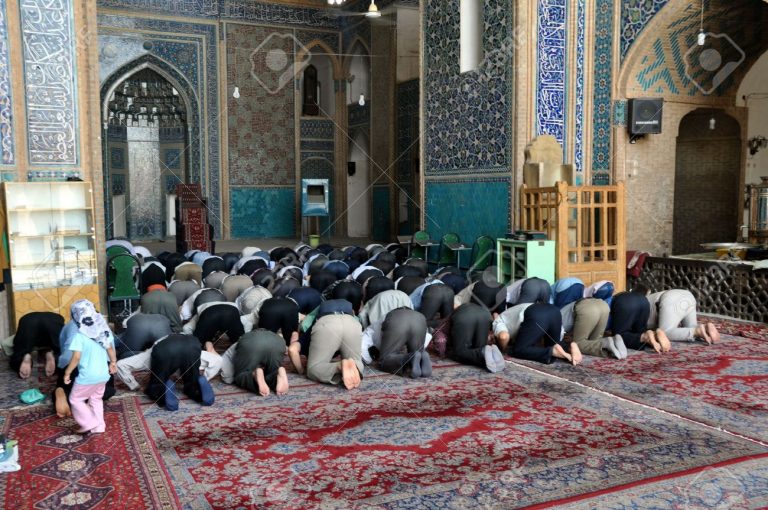 UP: Police books over two dozen people for gathering in large groups to offer Eid namaz in a Muzaffarnagar Mosque