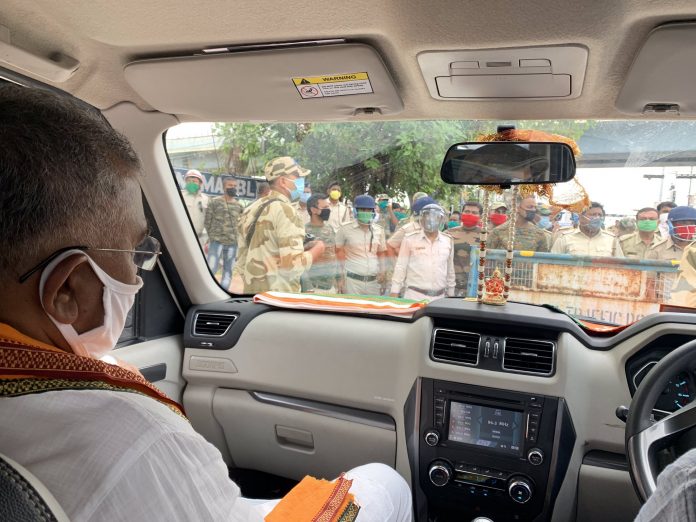 West Bengal BJP President Dilip Ghosh stopped from carrying out relief activities after cyclone Amphan wreaked havoc in the state