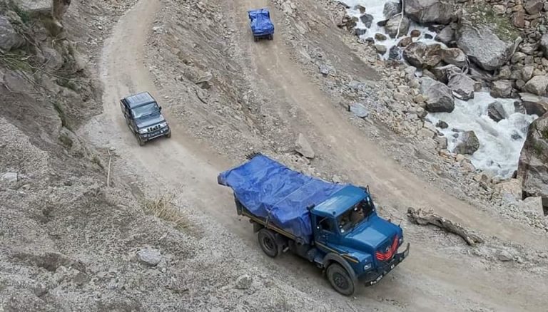 Defence Minister inaugurates strategic road connecting Indo-China border at Lipulekh pass, travel to Kailash Mansarovar shortened