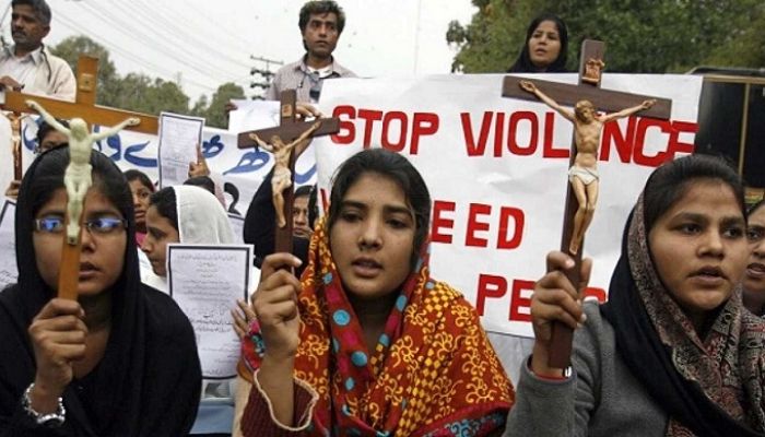 14-year-old Christian girl abducted, converted to Islam and married off to her abductor in Pakistan
