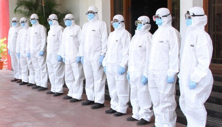 Opposition leaders and leftist journalists circulate fake news about substandard PPE kits at AIIMS Delhi, PIB calls out the lie