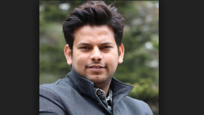 Non-bailable warrant issued against Prakash Jarwal and associate