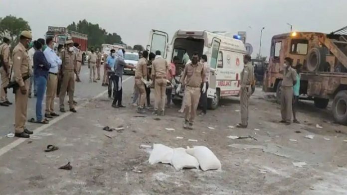 Auraiya truck accident migrant workers say that the Rajasthan police had forced them to travel on a cargo-loaded truck