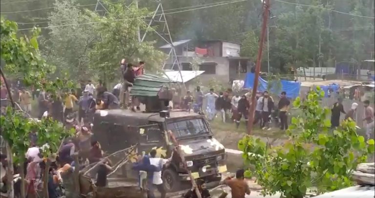 Kashmir: Violence erupts in Pulwama after Hizbul Mujahideen commander Riyaz Naikoo killed in encounter by security forces