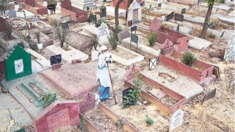 Crowd gathering at funerals and increase in burials in Muslim graveyards stoke fear of coronavirus infection amongst people in Indore, complaint to police