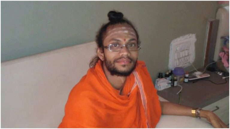 Maharashtra: After Palghar lynching, two  Sadhus brutally killed inside ashram in Nanded