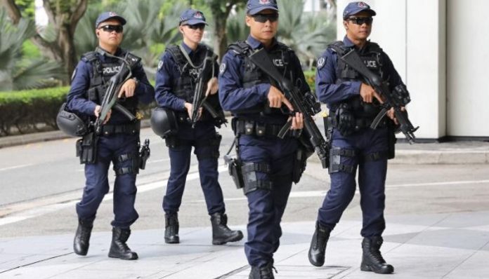 Singapore: Court sends Indian-origin man to jail for abusing police, docs
