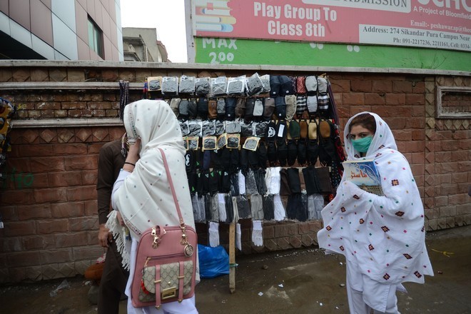 Pakistan: Minor Hindu girl in Jacobabad abducted, converted to Islam and married off to kidnapper Wazir Hussain