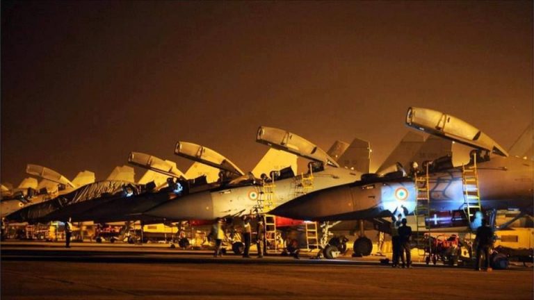 Pakistan: Blackout in Karachi triggers ‘Indian planes coming’ fear, residents confuse PAF planes as Indian fighter jets