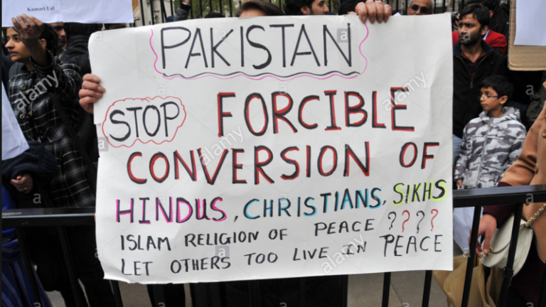 Pakistan: District magistrate allows Muslim man to keep Hindu girl as wife, girl’s parents say she was kidnapped and forcefully converted to Islam