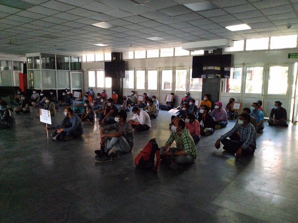 Amid the coronavirus pandemic, nurses of AIIMS Delhi continue to protest for better facilities