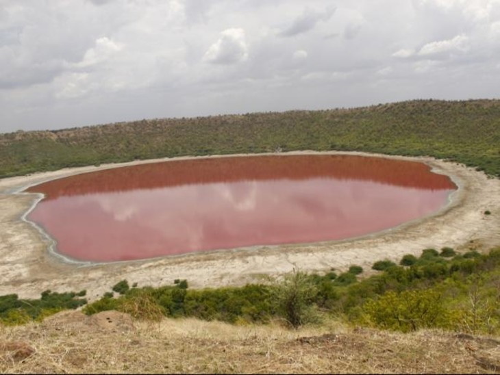50,000-year-old Lonar Lake in Maharashtra turns pink, experts claim salinity and algae responsible for colour change
