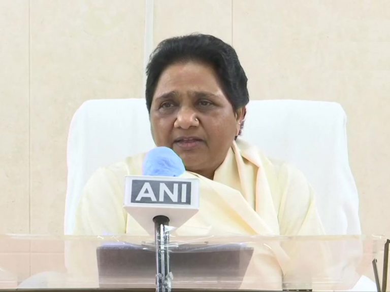 Congress, Islamists attack Dalit leader Mayawati after she sides with govt on India-China dispute