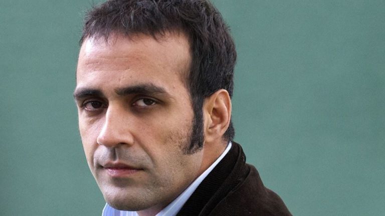 Dear Aatish Taseer, where is the spirit of Kaagaz Nahin Dikhayenge?