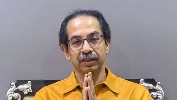 Uddhav Thackeray government struggles to pay the salaries of doctors from Kerala