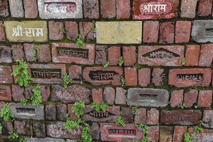 Faiz Khan and why there are so few ex-Muslims in India