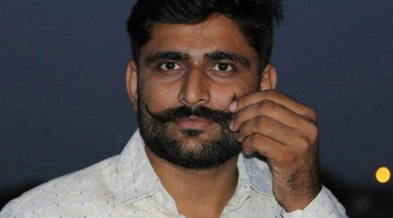 Gujarat: Man who had impersonated as a govt employee and hurled shoe at minister appointed as vice president of state unit by AAP