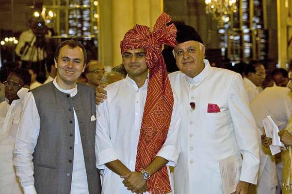 Omar Abdullah hit out at Bhupesh Baghel for linking his release to Sachin Pilot