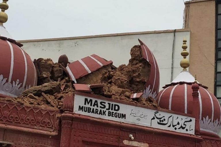 Heavy rains damage Randi Ki Masjid in Delhi. This is why it was called so