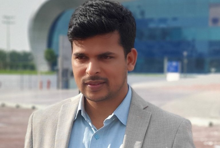 Criticism of Muslim rulers trigger liberals and Islamists, as they come together to attack IAS officer on Twitter