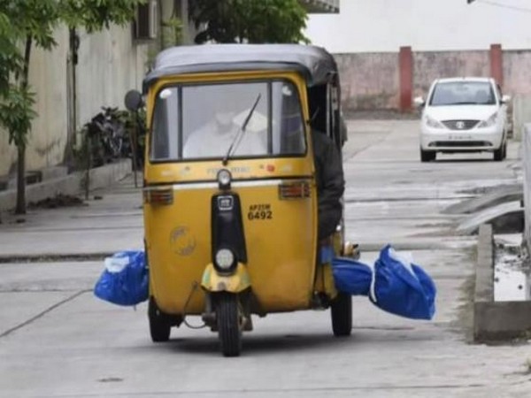 Dead body of covid-19 patient in auto