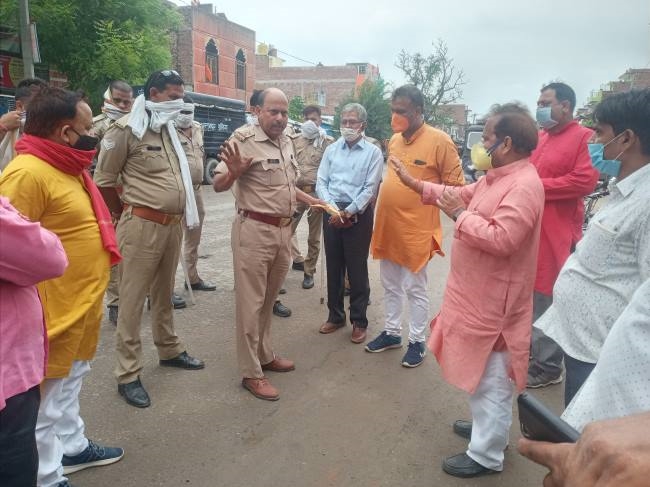 FIR filed against assailants for attacking devotees celebrating the bhoomi pujan of the Ram Mandir in Ayodhya