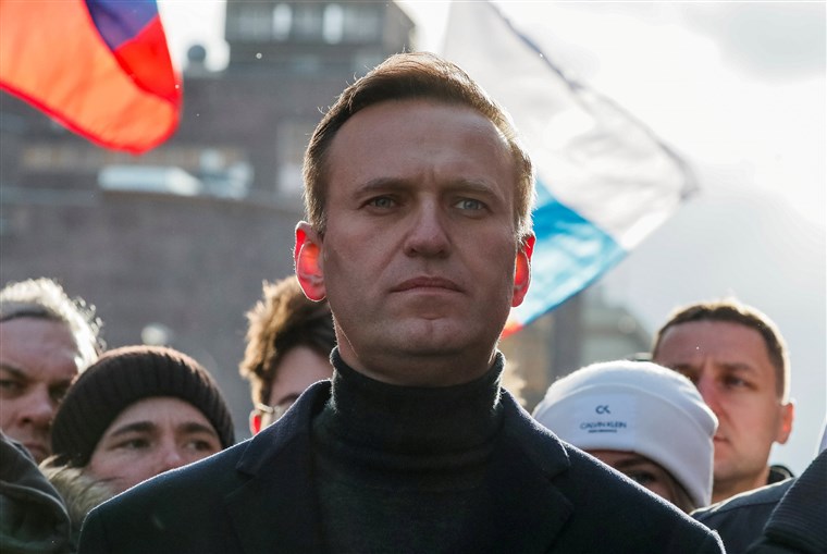 Russian opposition leader and critic of Vladimir Putin ‘poisoned’, admitted at ICU after becoming unconscious in a flight