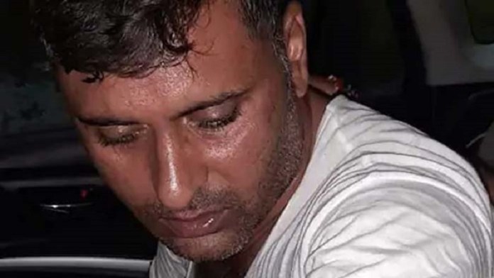 Uttar Pradesh: Shots fired at lawyer who had filed petition against illegal mosque, Atiq Ahmad gang suspected of involvement