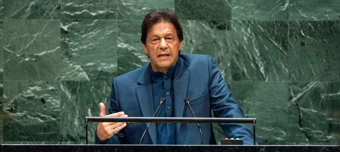 Imran khan given 'Man of the Year' award by The Muslim 500