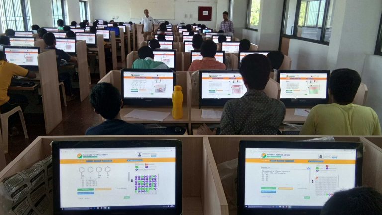 “Life should move on”, Supreme Court dismisses petitions to defer JEE and NEET examinations