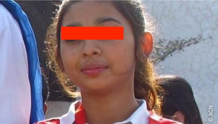 Pakistan: Christian teen Maria Shahbaz, abducted by a Muslim man, flees into hiding with family