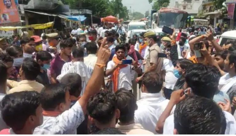 Uttar Pradesh: Hindu activists block highway, demand arrest of Md Arif, Shadab and others for communal posts on Facebook on Bhoomi Pujan