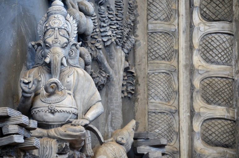 From Java, Philippines, Bali, Cambodia, Borneo to Burma: Understanding Ganesha from an iconographical perspective