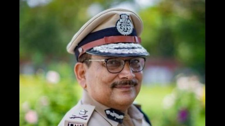 DGP Gupteshwar Pandey announces voluntary retirement ahead of Bihar elections, expected to join politics soon