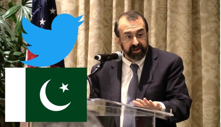 Twitter sends notice to Jihad Watch director Robert Spencer saying that his tweet violated laws of Pakistan
