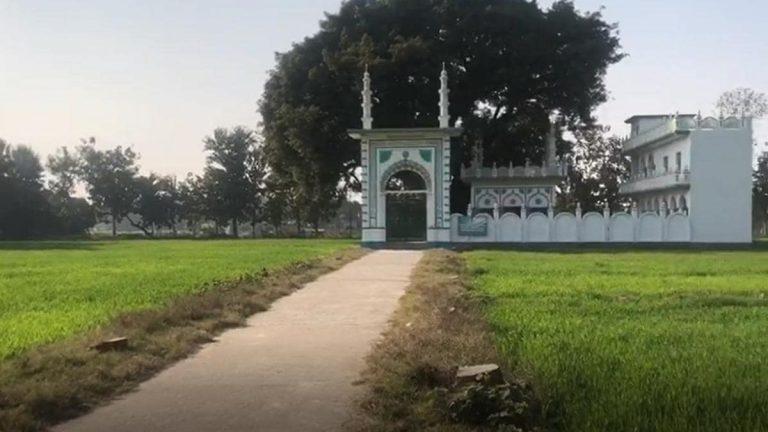 Ayodhya: Masjid may be built without domes and minarets, may resemble Kaaba
