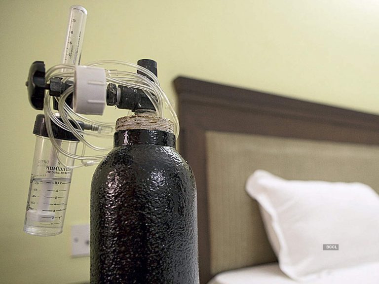Mumbai doctor slams Maharashtra government on its new circular governing the consumption of oxygen in private COVID-19 hospitals