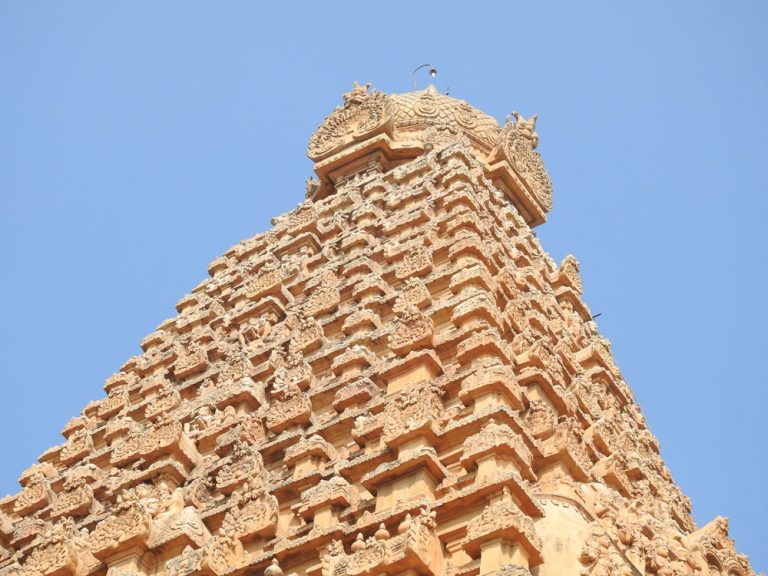 HRCE Dept uses the ‘we are doing what Kings did’ argument, claims ‘secular’ state of Tamil Nadu entitled to control temples