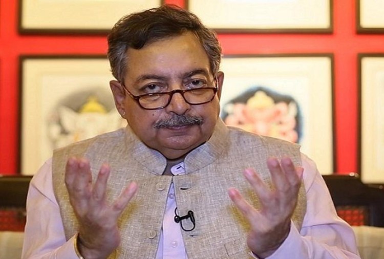 ‘Vinod Dua said that quarantine centres were detention centres, justified stone-pelting on doctors by certain community’: Mahesh Jethmalani in SC