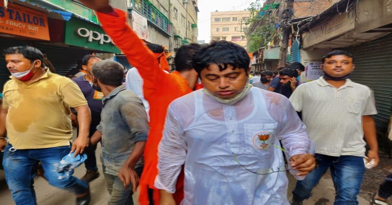 Watch: Visuals of BJP and BJYM leaders attacked by TMC Govt during Nabanno Chalo rally