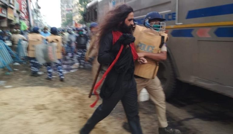 Ex-Armyman Balwinder Singh, whose turban was removed by West Bengal police, sent to 8 days of police custody by court