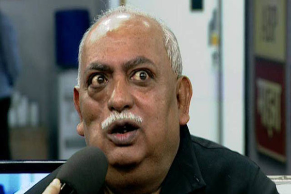 Munawwar Rana supports beheading of Samuel Paty