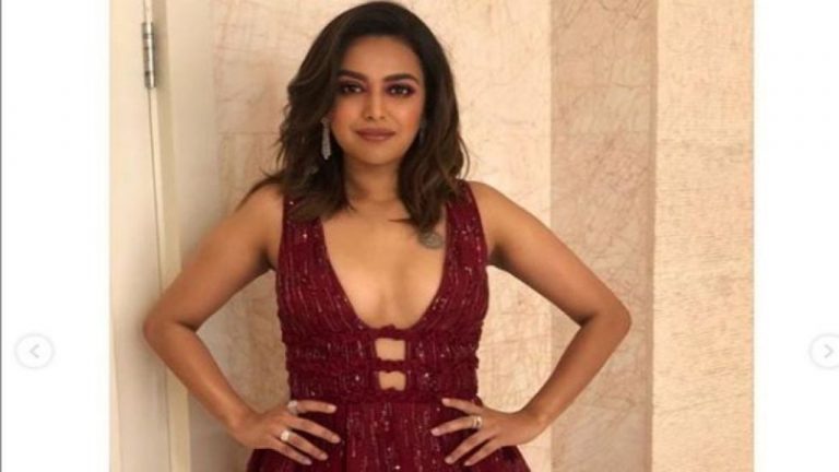 Bahujan support group continues to school Bollywood entertainer Swara Bhaskar on how not to hog the limelight and hijack the stage