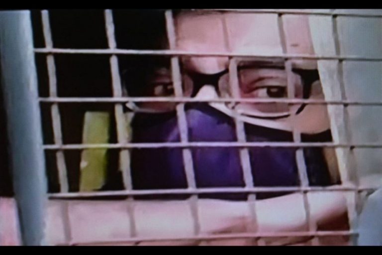 Massive support pours in for Arnab Goswami from across the board as Mumbai Police continues its persecution of the Republic TV Editor